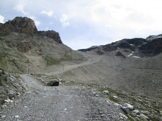 La piste de la combe - tout en moraine