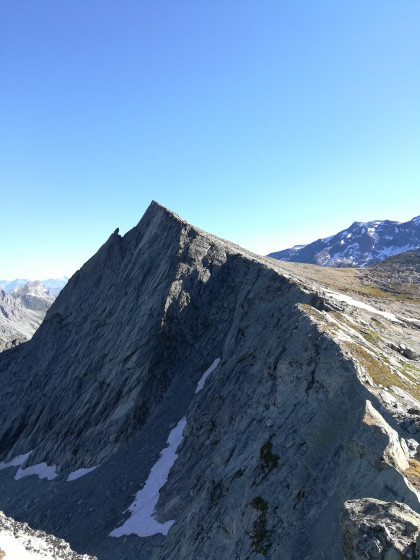 La Pointe de l\'Observatoire depuis l\'arête