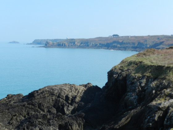 La Pointe du Grouin se rapproche