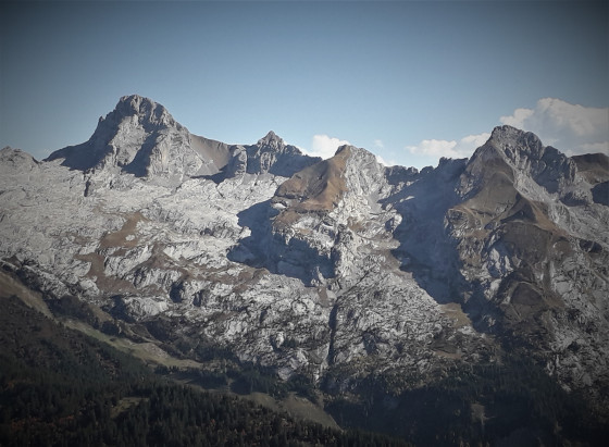 La Pointe Percée et le massif des Aravis
