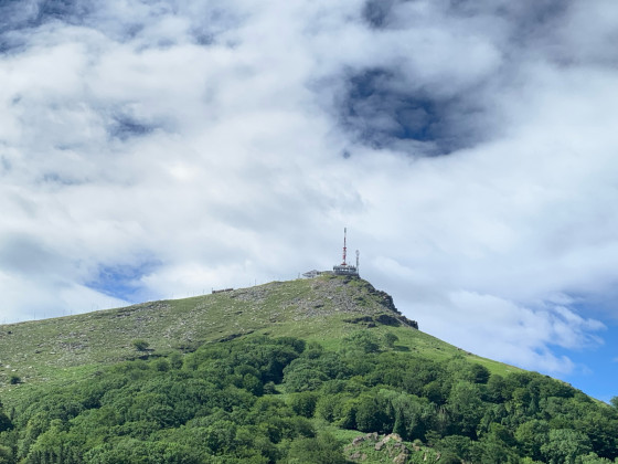 La Rhune au dessus de nous