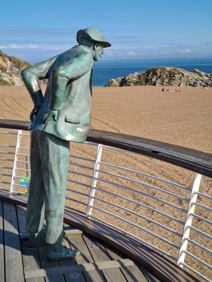 la statue de monsieur Hulot