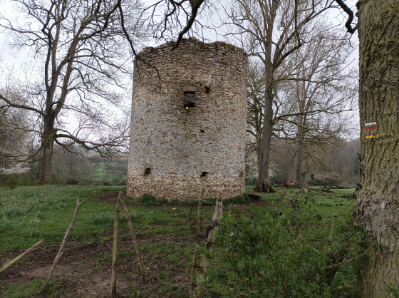 La tour d'Aiguillon