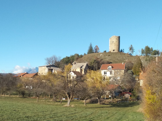 La tour de Tréchatel à la Bâtie Vieille