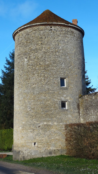La tour du ch&acirc;teau d'Herbault