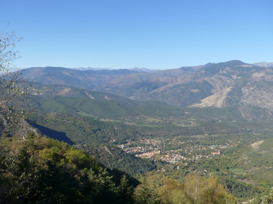 la vall&eacute;e &agrave; nos pieds