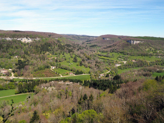 La vallée de la Brème et le viaduc du tacot