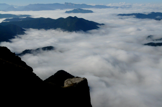 La vallée de Quint et le Diois sous les nuages