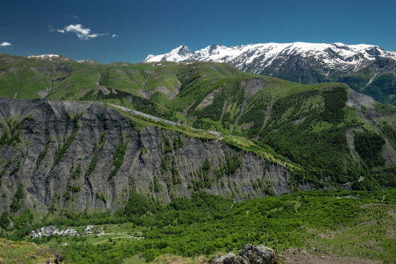 La vall&eacute;e du Ferrand et au-del&agrave;