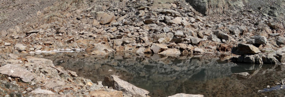 Lac après le col de Maute