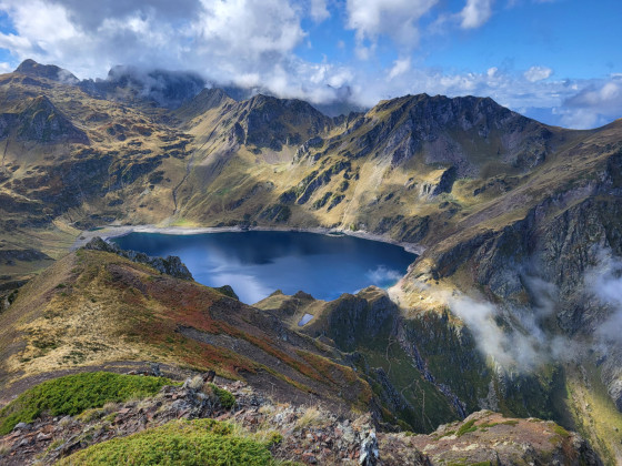 Lac Bleu de Lesponne depuis la Crête NW du Pic de Merlheu