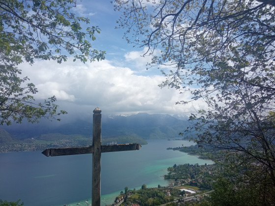 Lac d'Annecy avec un air de lagon