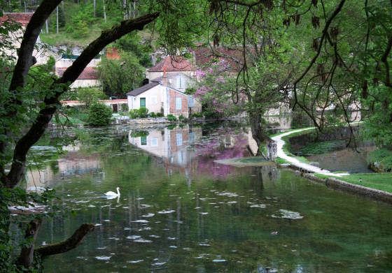 Lac de Druyes les belles fontaines
