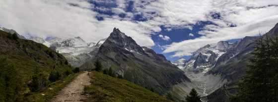 Panorama sur le Zinalrothorn, le Besso et la Dent Blanche