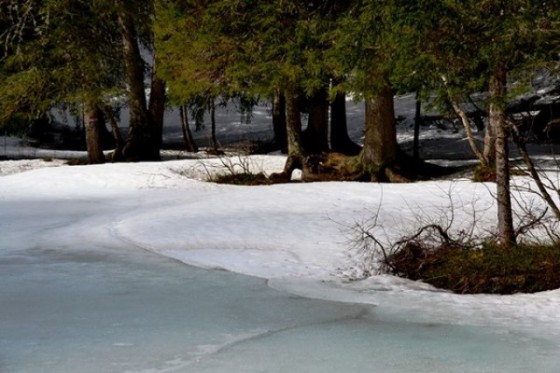 Lac de P&eacute;t&eacute;toz