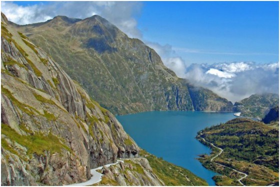 Lac et barrge d\'Emosson