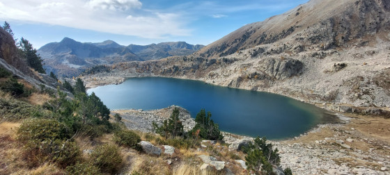 Lac N&egrave;gre