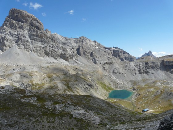 Lac, refuge et brec de Chambeyron