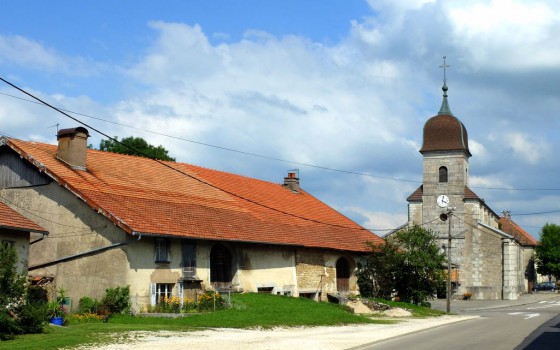 Laviron : L\'église de la Trinité