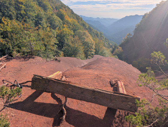 Le banc du bout du monde &agrave; terre
