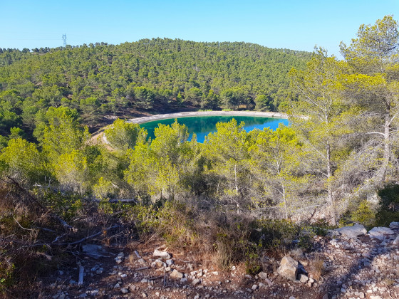 Le bassin de r&eacute;tention d'eau de Valtr&egrave;de