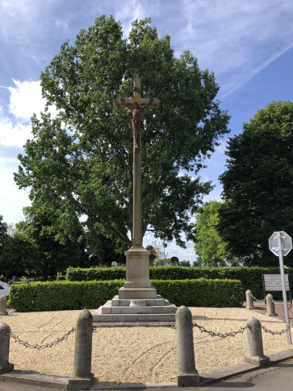 Le calvaire du Fresne-Camilly