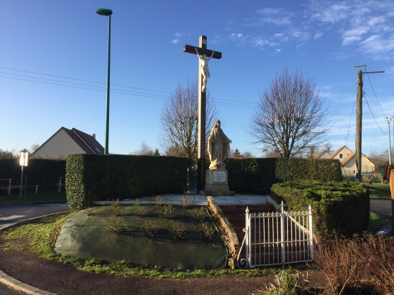 Le Calvaire et la Vierge de Cléville