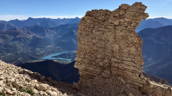 Le Campanile de l\'Obiou et le Lac du Sautet