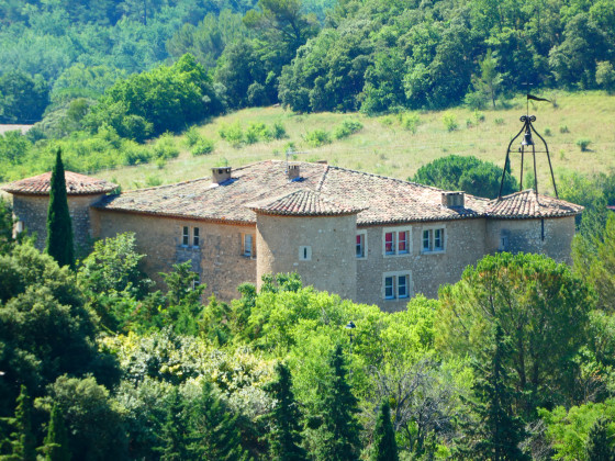 Le Ch&acirc;teau de Rustrel (mairie)