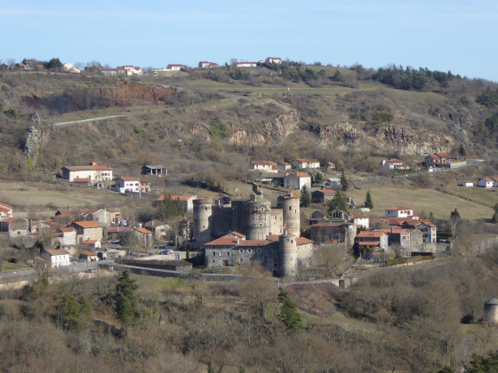 Le château de Saint-Vidal