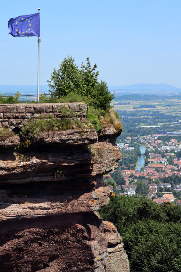 Le château du Haut-Barr au-dessus de Saverne