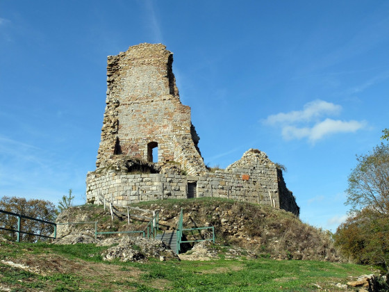 Le château féodal de Montfaucon