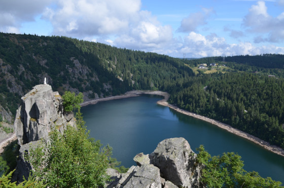 Le Ch&acirc;teau Hans et le Lac Blanc. &copy; PASSION VOSGES - &Eacute;ric Pyko