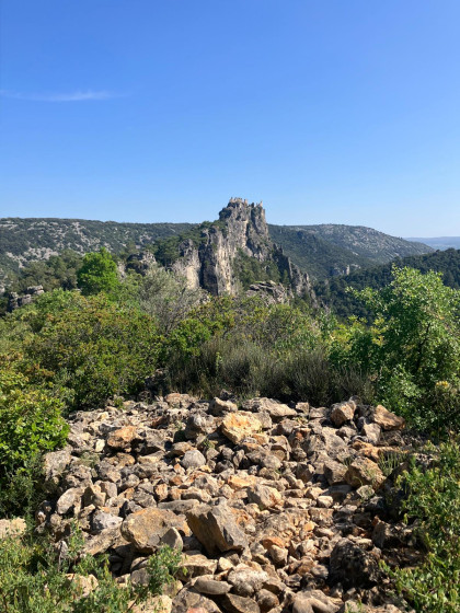 Le château sur son éperon