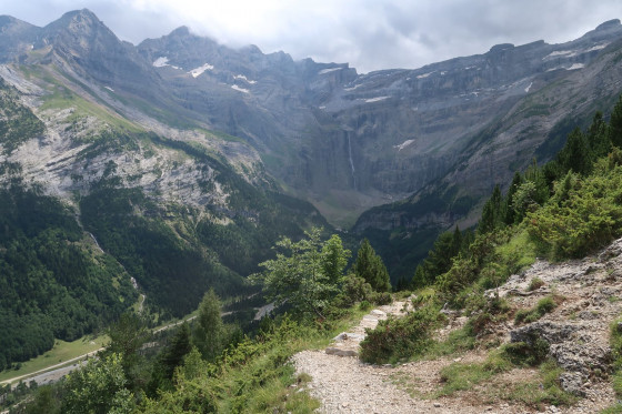 Le cirque, vue de la descente vers Gavarnie