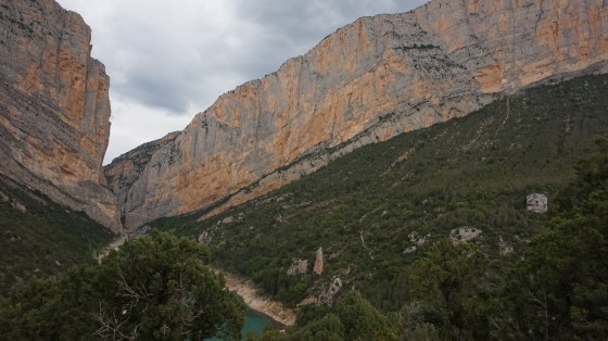 Le Congost de Mont Rebei vu depuis le sentier d'acc&egrave;s &agrave; la Masieta