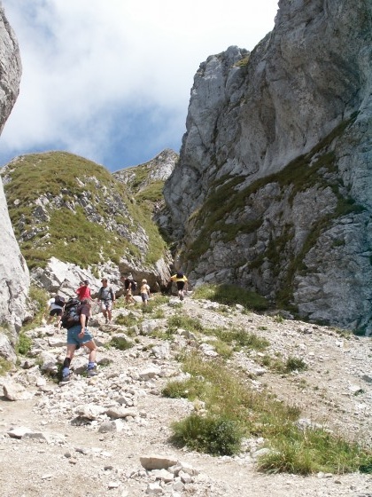 Le couloir avant le refuge de la Dent d\'Oche