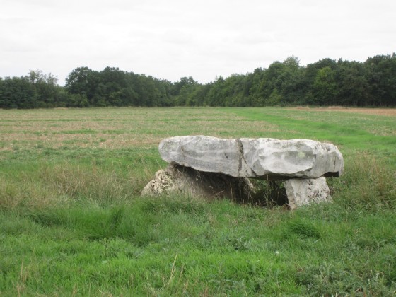 Le dolmen