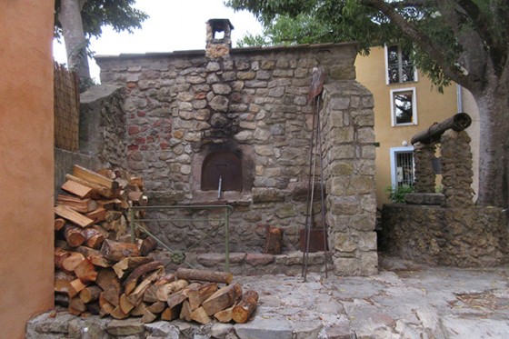 Le four de Valcros