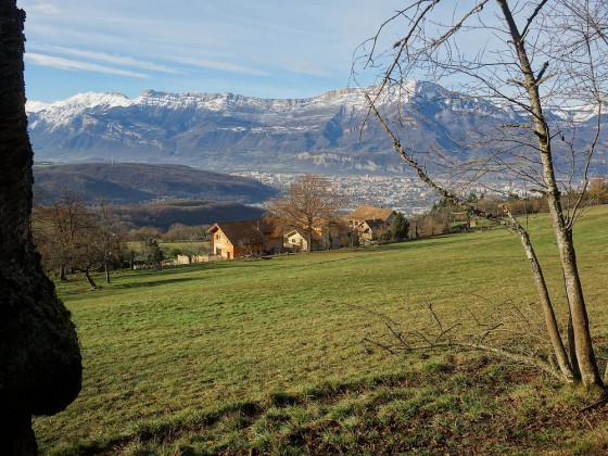 Le hameau de Romage et le Vercors