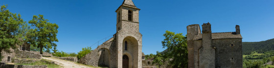 Le hameau fortifié du Villard