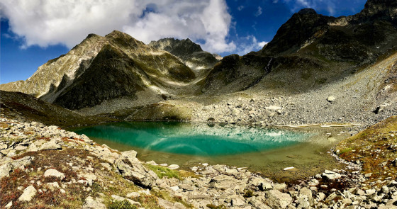 Le Lac Blanc et la combe de la Grande Valloire Le Lac Blanc et la combe de la Grande Valloire