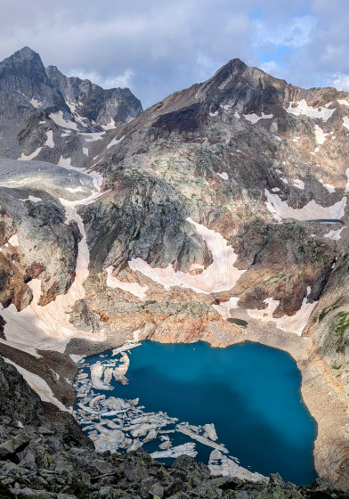 Le lac glacé depuis la Tusse de Montarqué