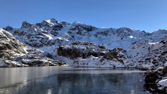 Le Lac Merlat et la Gande Lauzière