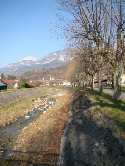 Le long de la Roize