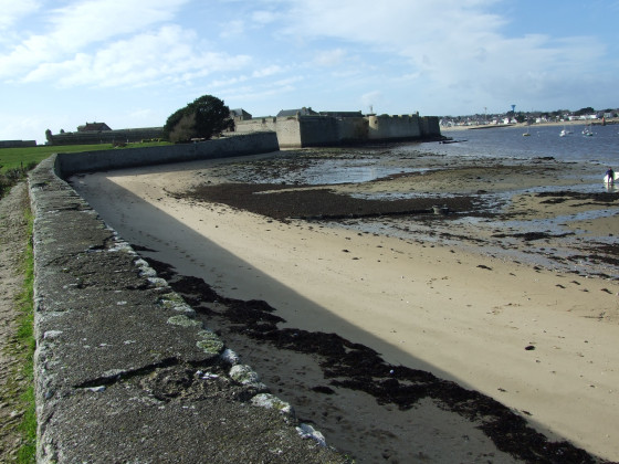Le long des remparts