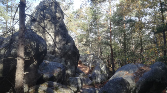 Le Menhir (L)