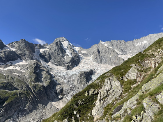 Le Mont Dolent et ses glaciers