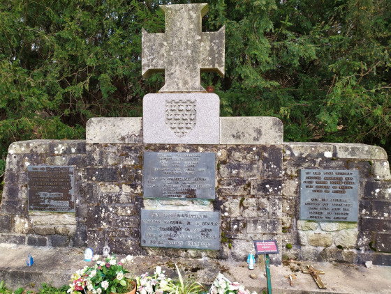 Le monument aux Bretons