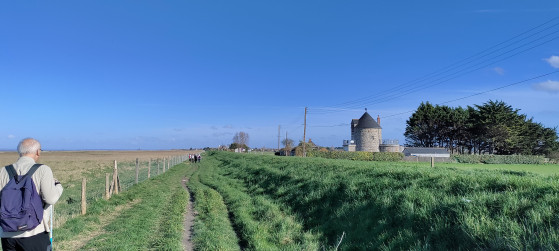 Le moulin Neuf et le Mont St Michel.